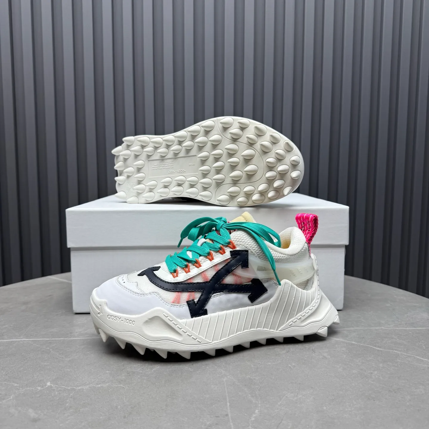💰¥660 Trendy brand OFF WHITE classic popular style, combination outsole, official website original version 1:1 development top replica, ️Selected imported high mercerized frosted cowhide stitching breathable mesh ✔️Breathable lining, breathable and comfortable, simple and personalized design, official website rubber outsole, code number: ⚡️Couple style ⚡️35-40 women's model, 39-46 men's model (46 customized)